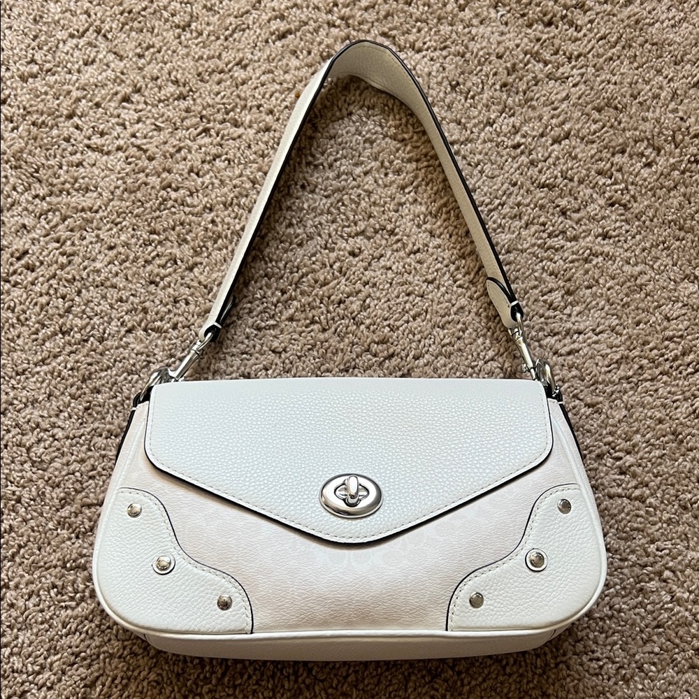Coach White Shoulder Bag
